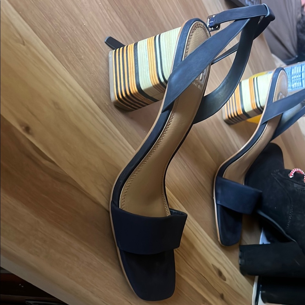 Gianni Bini Black Elegant Heels
